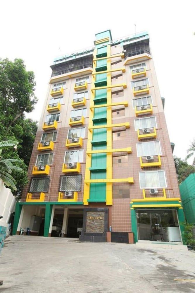 Fame Hotel
